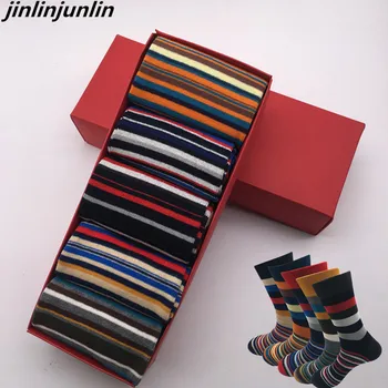 2020 naujas vyrų kojinės atsitiktinis vyrų kojinės spalvų juostelės penkių porų didelio dydžio 45-46-47-48 mados dizaino medvilnės kojinės jokių dovanų dėžutė