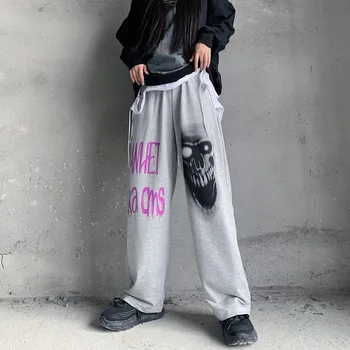 QWEEK Goth, Gothic Stiliaus Grafiti Spausdinti Kelnės Moterims Streetwear 2021 Mados Hip-Hop Pločio Kojų Kelnės korėjos Stilius Laisvas Kelnes