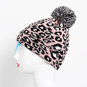 Žiemos mados leopardas spausdinti megzti skrybėlę Rudens žiemos naujas lady šiltas vilnos kamuolys skrybėlę žiemą