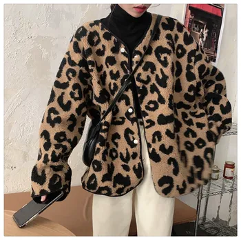 Qooth Japonijos Moterų Žiemos Striukė, Šiltas Leopardų Kailio laisvo Stiliaus Margumynas Stori Paltai Trumpos Trukmės Gyvūnų Spausdinti Outwear QT386
