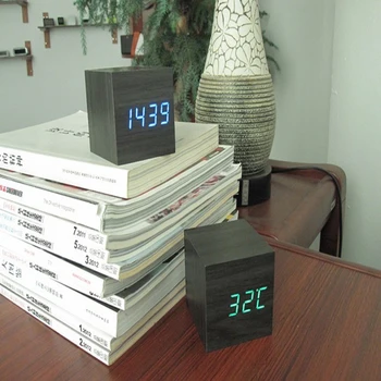 Led Skaitmeninis Displėjus Stalo Laikrodis Modern Square Medinis Stalinis Laikrodis su Garso Kontrolė Temperatūra Elektroniniai Laikrodžiai Namuose Įrankiai