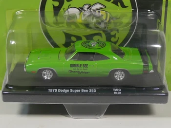 M2 1:64 1970 Dod ge Super Bee 383 boutique lydinio automobilių žaislai vaikams, žaislai vaikams Modelio, originali dėžutė