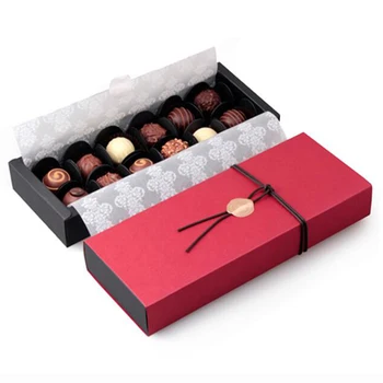 Raudonas mėlynas stačiakampis, 12 skylių, ertmių šokolado pakuotės, dėžutės Valentino Dieną, šokoladiniai saldainiai, dovanų dėžutėje