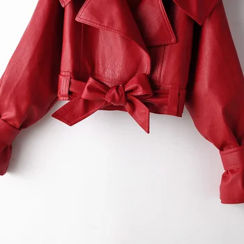 Raudona odinė striukė moterims pasukite žemyn apykaklės baikerių striukė modis lankas blyksnius rankovėmis juoda danga streetwear moteriškų drabužių patenka 2019