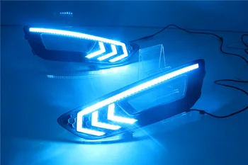 2VNT Skirti Ford Focus 3 mk3 2016 2017 2018 Posūkio signalo ir tamsos stilius Relė 12V LED DRL Automobilio šviesos važiavimui dieną Priešrūkinis žibintas