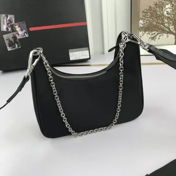 Garsaus Prekės ženklo pusmėnulio maišelį 2021 Moterų Prabangos Prekės ženklo mados pečių maišą Dizaineris prekės grandinės Sudėtiniai krepšys
