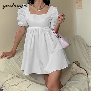 Yuqung Moterų kvadratinių kaklo mini Suknelė vintage baltos Seksualus žibintų rankovės nėrinių backless Šalis linijos trumpą Suknelę Sundress 2020 m.