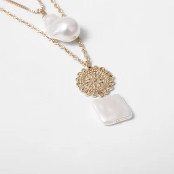 Moterų Mados Metalo Daugiasluoksnės Geometrinis imitacija, perlų Karoliai Pakabukas Aukso Spalvos Reljefinis Karoliai Paprastas Šalies Bijoux