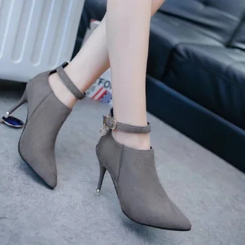 Cresfimix moterų klasikinis aukštos kokybės lengvas pilka pulko aukšto kulno batai lady rudenį & žiemą juodi batai botas a6406c