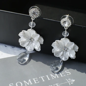 Didelis baltas gėlių klipą auskarai be auskarų mielas ilgai kutas vestuvių auskarai įrašus kristalų derliaus korėjos auskarai
