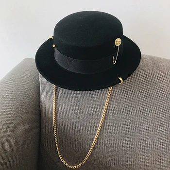 Juodas Dangtelis Moterų Britų Vilnos Skrybėlę Mados Šalis Flat Top Hat Grandinės Dirželis ir Pin Fedoras už Ponios Gatvės stiliaus Šaudymo