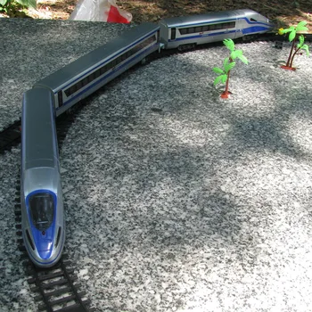 Elektros Stebėti greitųjų Geležinkelių Traukinių 2018 Naujas Švietimo Žaislai Vaikams Modelis Traukinio 31PCS Nustato Elektros Geležinkelio Žaislas Geležinkelių Automobiliu