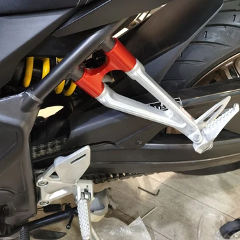 Motociklų aksesuarų Keleivių poilsio koja peg kojoms plataus pedalo pusės laikiklis extender koregavimas CB650R CBR650R 2019 2020