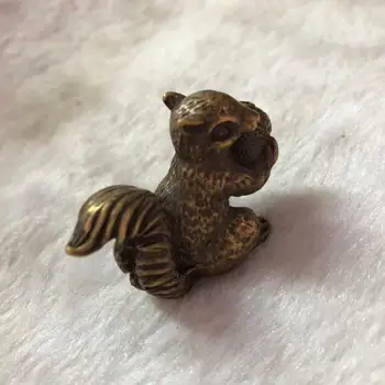 KINIJOS vario ir bronzos fengshui turto Voverės apimti pinecones mažas Statula Metalo amatų šeimos papuošalai