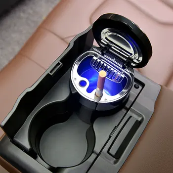 Nešiojamų Automobilio Peleninę Žiūrėti su LED Šviesos Cigarečių, Cigarų Peleninę Kelionės Nerūkomojo Turėtojas Taurės Auto Reikmenys, Automobilių Peleninę Oc14