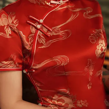 Pavasario raudona Ilgai Cheongsam Naujovė Kinų stiliaus Suknelė Moterų Atlasas Qipao Slim Šalis Suknelės Rankų darbo Mygtuką Vestido Dydis S-4XL