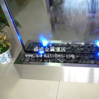 Vidaus vandens fontanas /Nerūdijančio plieno krioklys (vandens užuolaidą,/Stiklinės vandens siena/ sodo vanduo ekrano patalpų įrengimui skirti dirbiniai