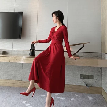 Raudonos Suknelės Moteris Naują Atvykimo V-Kaklo-Line Elegantiškas ilgomis Rankovėmis Šalies Žiemos Megzti Vestidos Mujer Invierno 2021 su Diržu